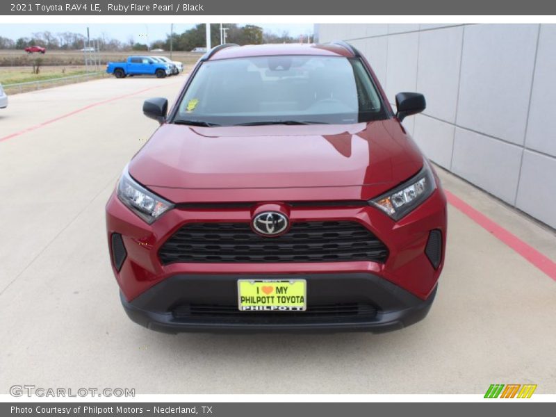Ruby Flare Pearl / Black 2021 Toyota RAV4 LE