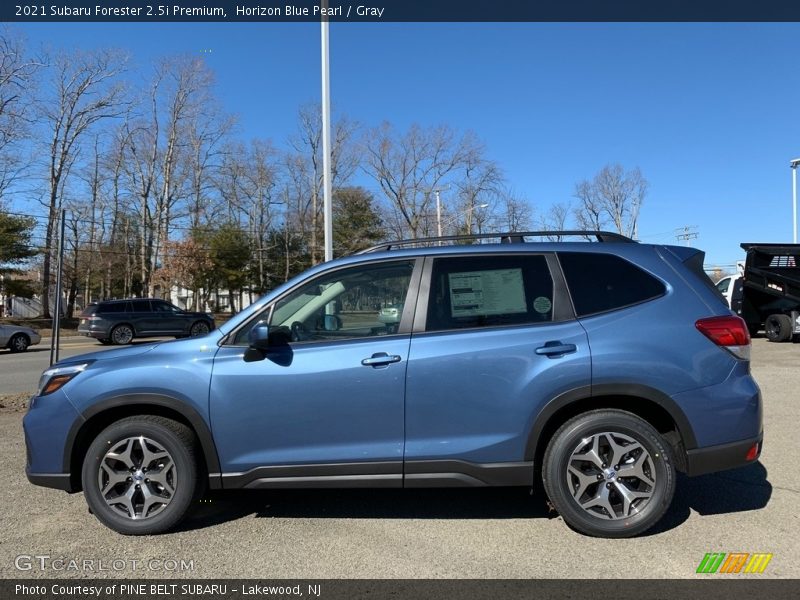 Horizon Blue Pearl / Gray 2021 Subaru Forester 2.5i Premium