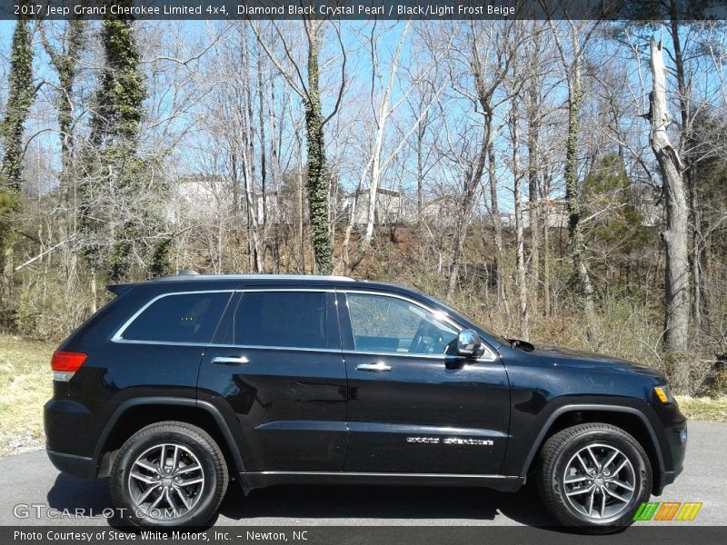 Diamond Black Crystal Pearl / Black/Light Frost Beige 2017 Jeep Grand Cherokee Limited 4x4