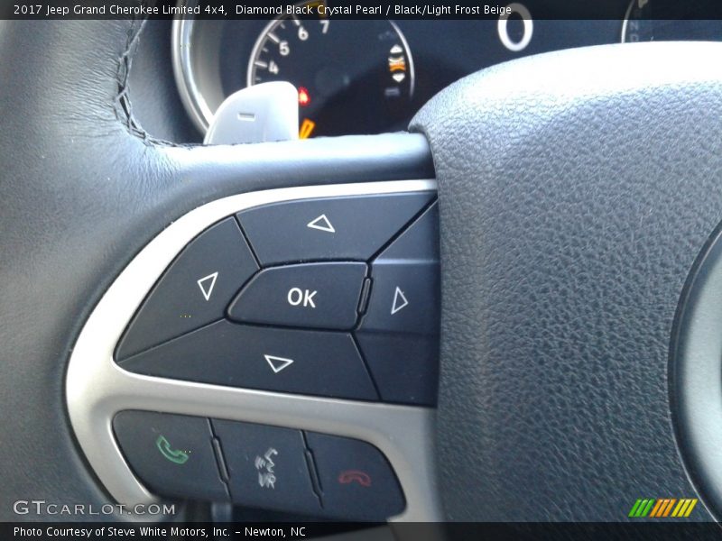 Diamond Black Crystal Pearl / Black/Light Frost Beige 2017 Jeep Grand Cherokee Limited 4x4