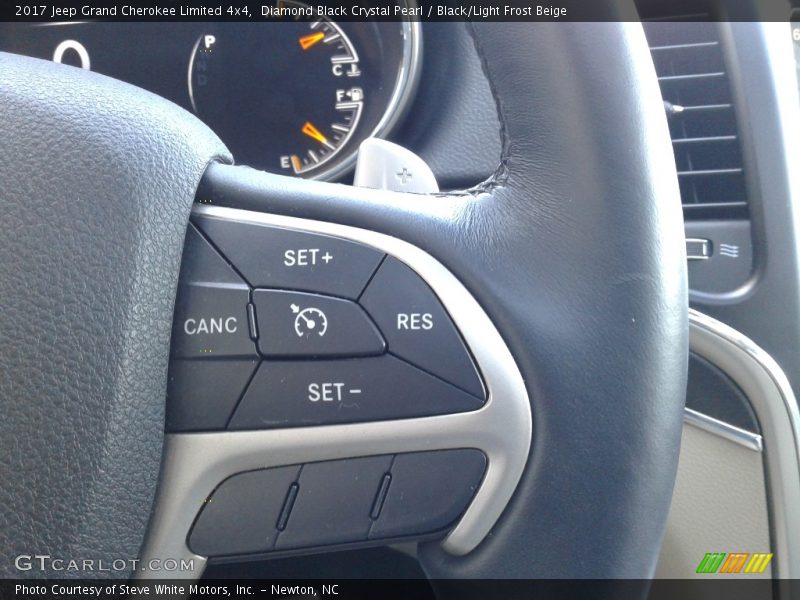Diamond Black Crystal Pearl / Black/Light Frost Beige 2017 Jeep Grand Cherokee Limited 4x4