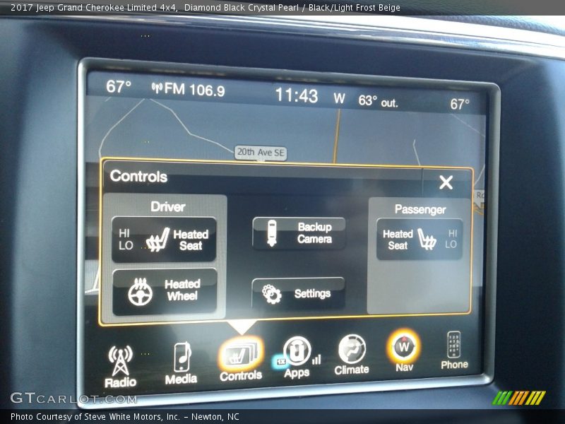 Diamond Black Crystal Pearl / Black/Light Frost Beige 2017 Jeep Grand Cherokee Limited 4x4