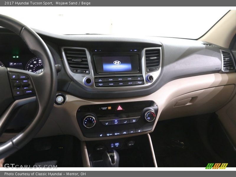 Mojave Sand / Beige 2017 Hyundai Tucson Sport
