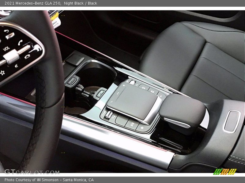 Night Black / Black 2021 Mercedes-Benz GLA 250