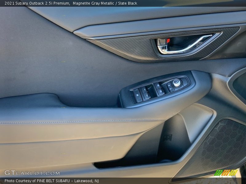 Magnetite Gray Metallic / Slate Black 2021 Subaru Outback 2.5i Premium