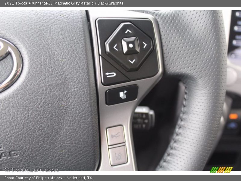 Magnetic Gray Metallic / Black/Graphite 2021 Toyota 4Runner SR5