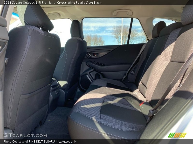 Crystal White Pearl / Slate Black 2021 Subaru Outback 2.5i Premium