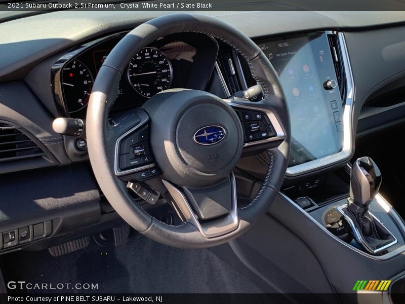 Crystal White Pearl / Slate Black 2021 Subaru Outback 2.5i Premium