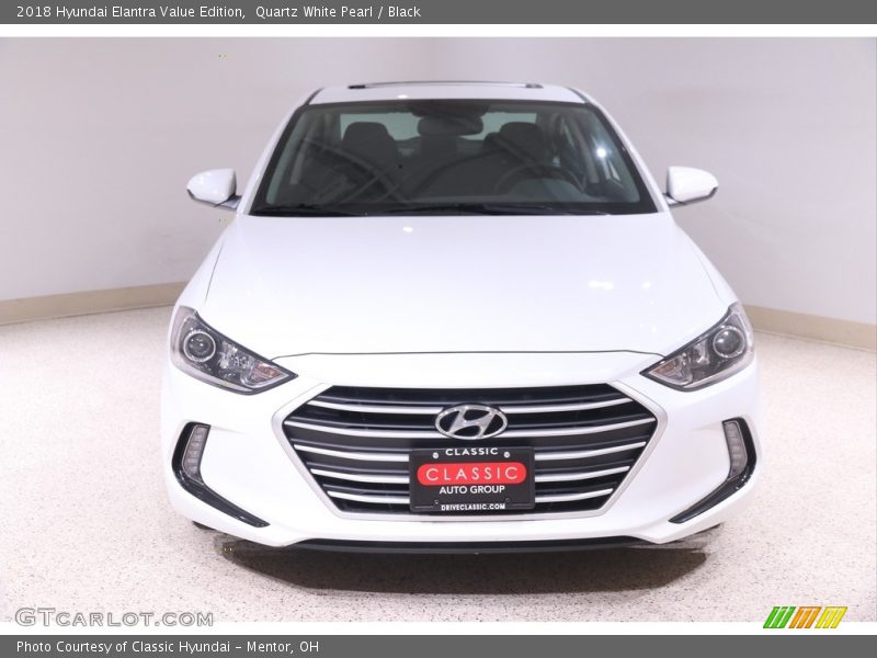 Quartz White Pearl / Black 2018 Hyundai Elantra Value Edition