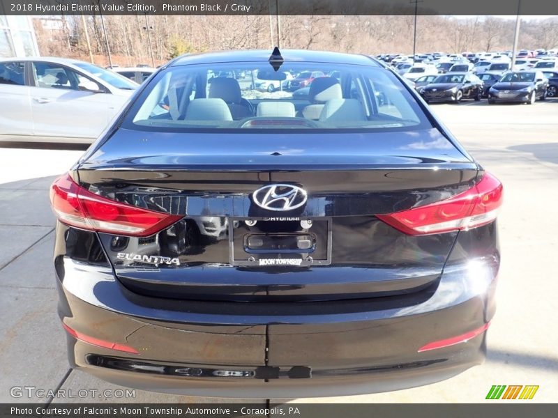 Phantom Black / Gray 2018 Hyundai Elantra Value Edition