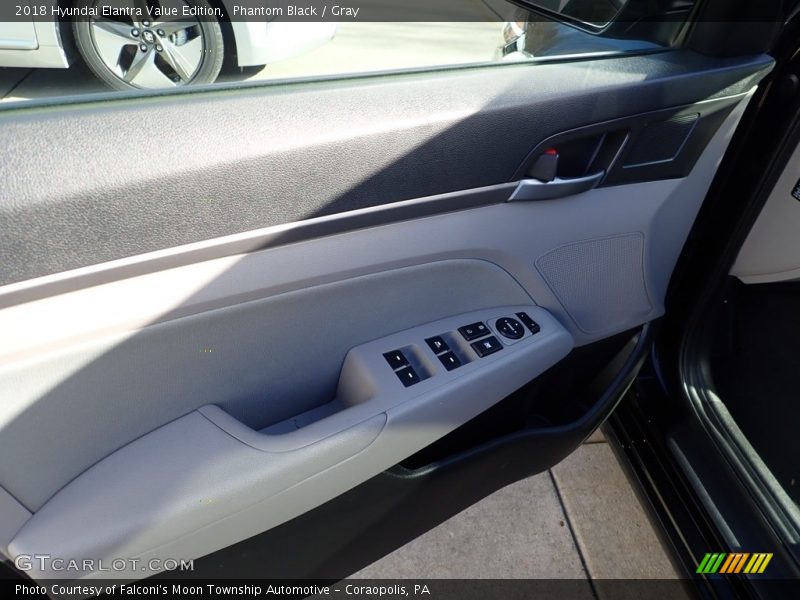 Phantom Black / Gray 2018 Hyundai Elantra Value Edition