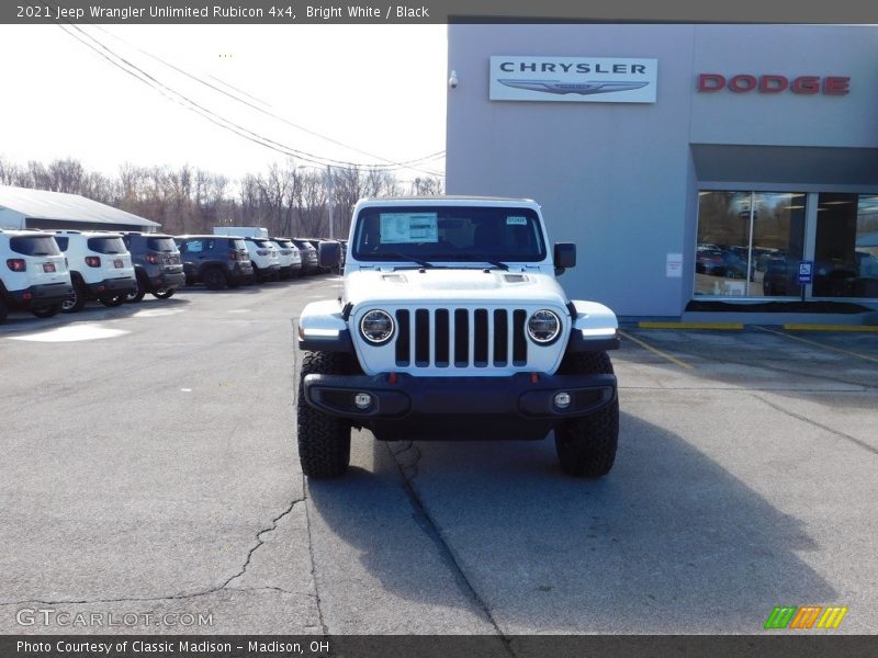 Bright White / Black 2021 Jeep Wrangler Unlimited Rubicon 4x4