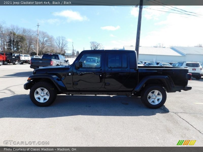 Black / Black 2021 Jeep Gladiator Sport 4x4