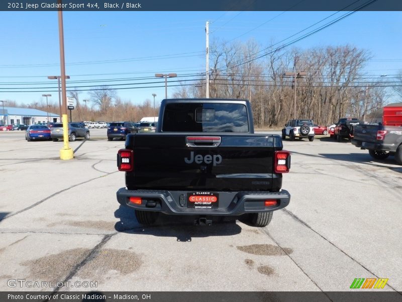 Black / Black 2021 Jeep Gladiator Sport 4x4