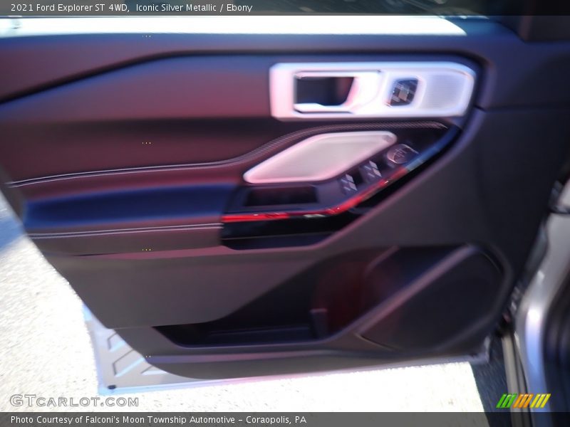 Iconic Silver Metallic / Ebony 2021 Ford Explorer ST 4WD