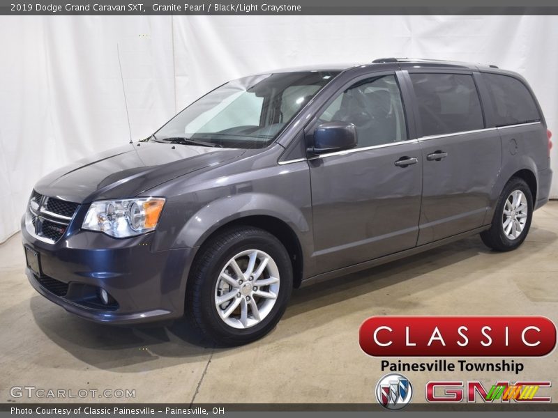 Granite Pearl / Black/Light Graystone 2019 Dodge Grand Caravan SXT