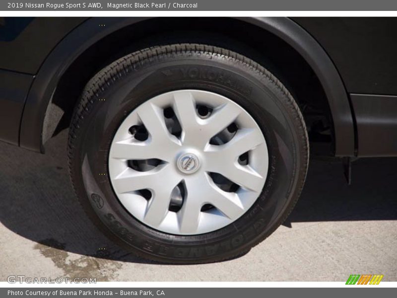 Magnetic Black Pearl / Charcoal 2019 Nissan Rogue Sport S AWD