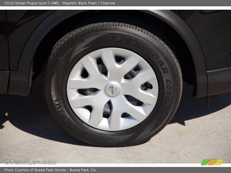Magnetic Black Pearl / Charcoal 2019 Nissan Rogue Sport S AWD