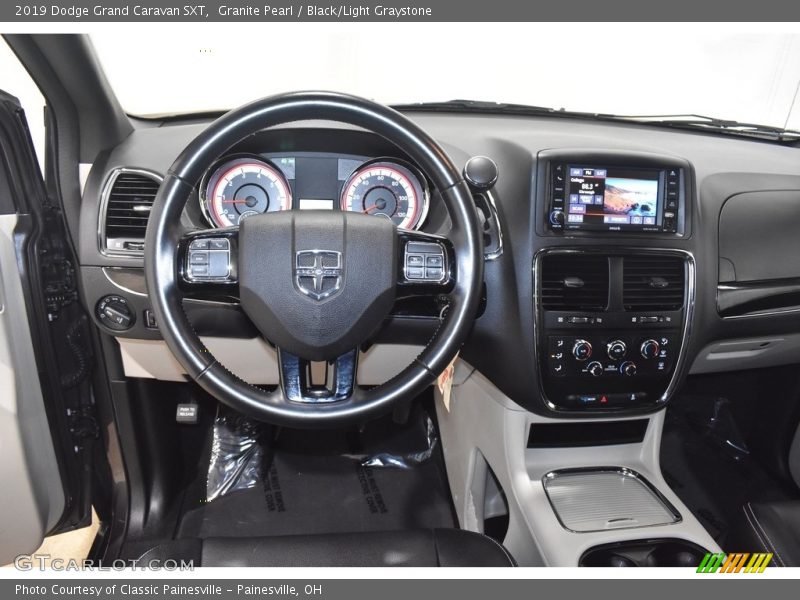 Granite Pearl / Black/Light Graystone 2019 Dodge Grand Caravan SXT