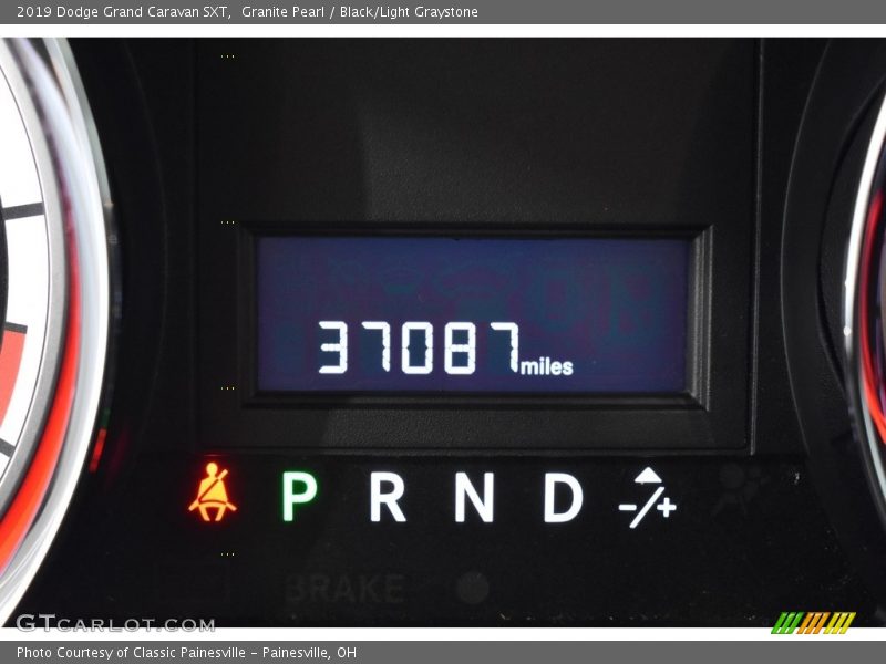 Granite Pearl / Black/Light Graystone 2019 Dodge Grand Caravan SXT