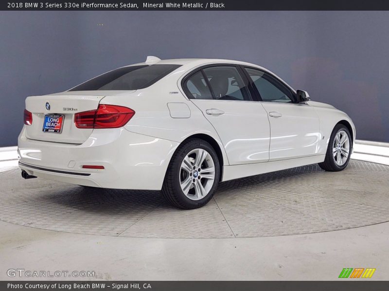Mineral White Metallic / Black 2018 BMW 3 Series 330e iPerformance Sedan
