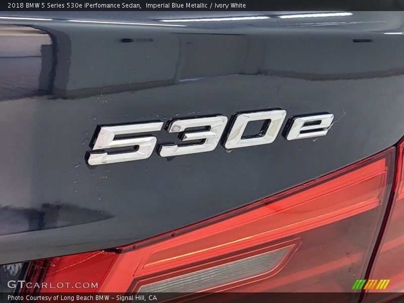 Imperial Blue Metallic / Ivory White 2018 BMW 5 Series 530e iPerfomance Sedan