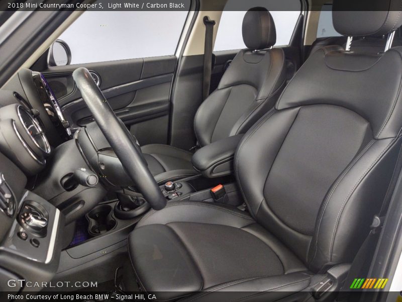 Light White / Carbon Black 2018 Mini Countryman Cooper S