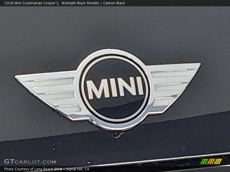 Midnight Black Metallic / Carbon Black 2018 Mini Countryman Cooper S