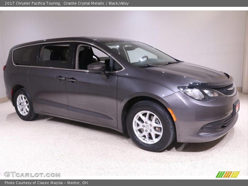 Granite Crystal Metallic / Black/Alloy 2017 Chrysler Pacifica Touring