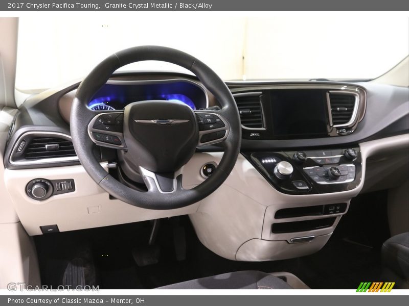 Granite Crystal Metallic / Black/Alloy 2017 Chrysler Pacifica Touring