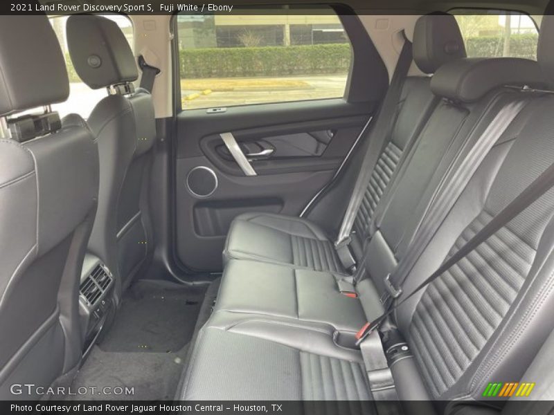 Fuji White / Ebony 2021 Land Rover Discovery Sport S