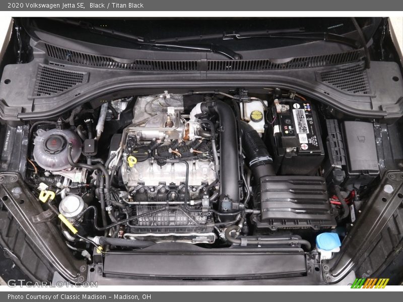 Black / Titan Black 2020 Volkswagen Jetta SE