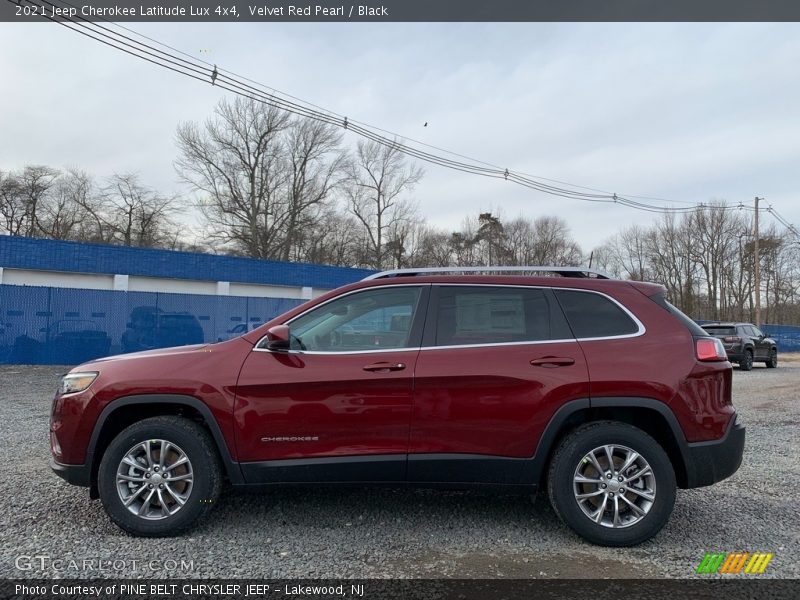 Velvet Red Pearl / Black 2021 Jeep Cherokee Latitude Lux 4x4