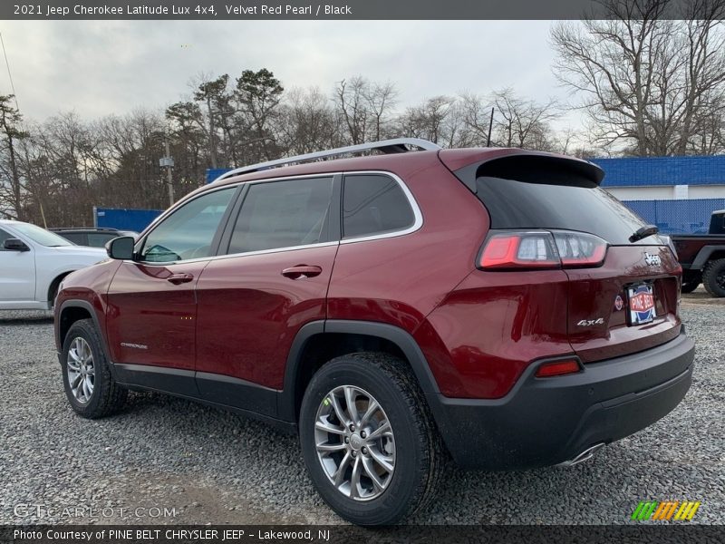 Velvet Red Pearl / Black 2021 Jeep Cherokee Latitude Lux 4x4