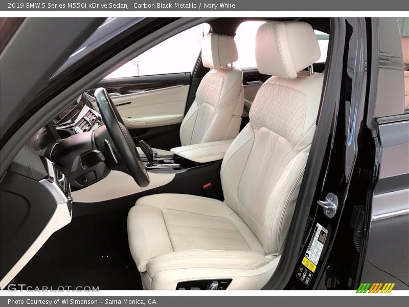 Front Seat of 2019 5 Series M550i xDrive Sedan