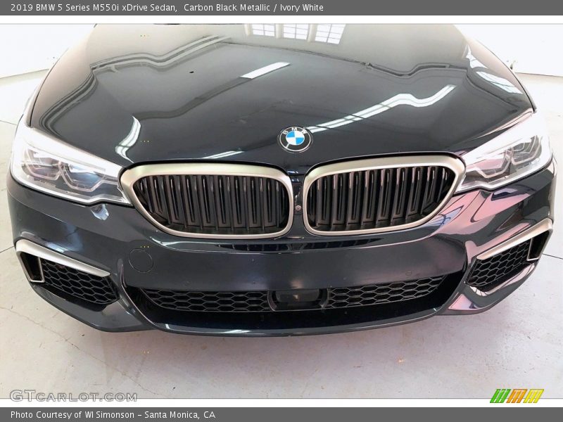 Carbon Black Metallic / Ivory White 2019 BMW 5 Series M550i xDrive Sedan