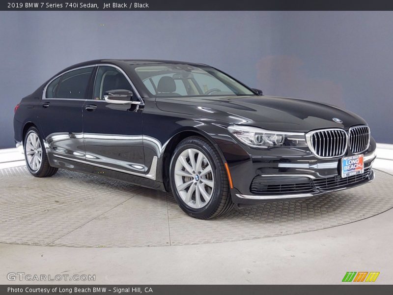 Jet Black / Black 2019 BMW 7 Series 740i Sedan