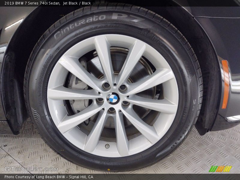 Jet Black / Black 2019 BMW 7 Series 740i Sedan