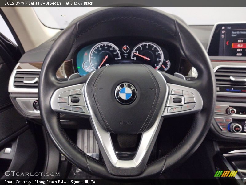 Jet Black / Black 2019 BMW 7 Series 740i Sedan
