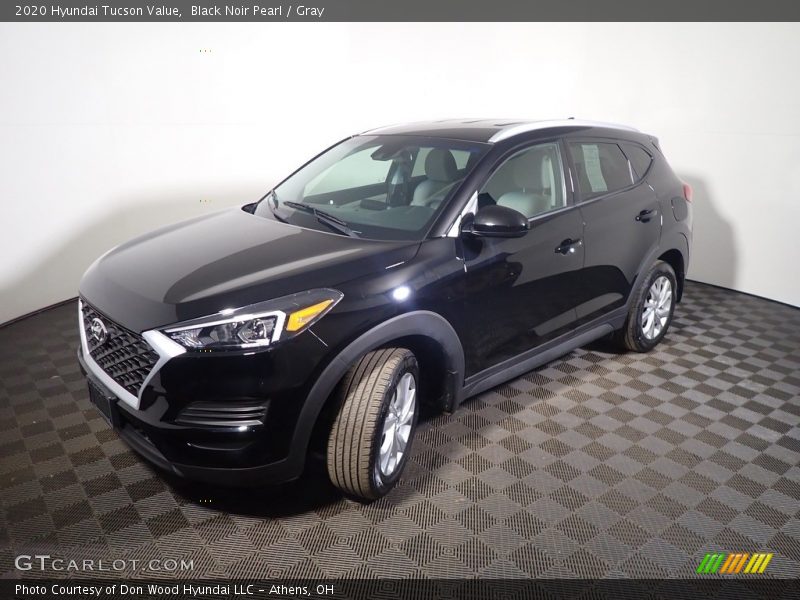 Black Noir Pearl / Gray 2020 Hyundai Tucson Value