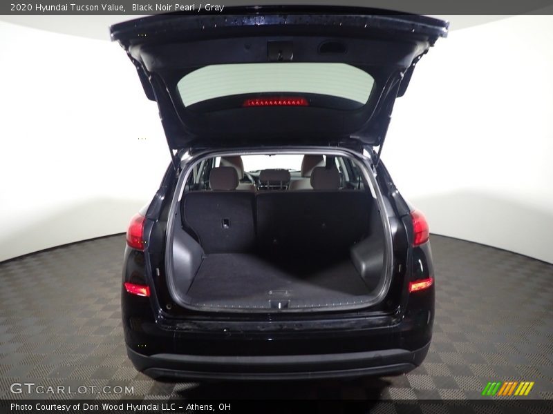 Black Noir Pearl / Gray 2020 Hyundai Tucson Value