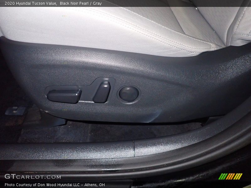 Black Noir Pearl / Gray 2020 Hyundai Tucson Value