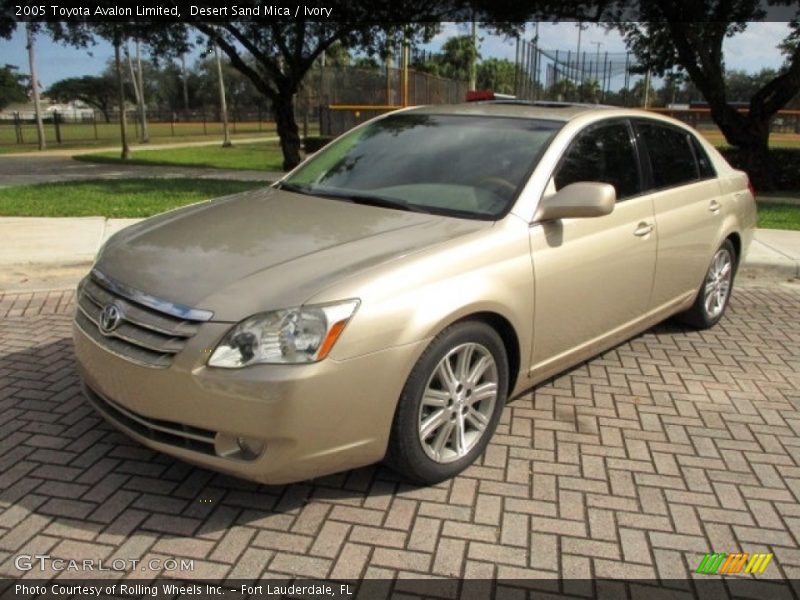 Desert Sand Mica / Ivory 2005 Toyota Avalon Limited