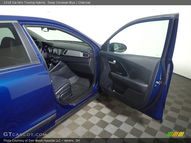 Deep Cerulean Blue / Charcoal 2018 Kia Niro Touring Hybrid