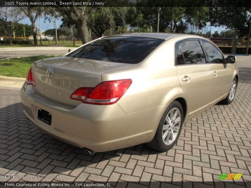 Desert Sand Mica / Ivory 2005 Toyota Avalon Limited