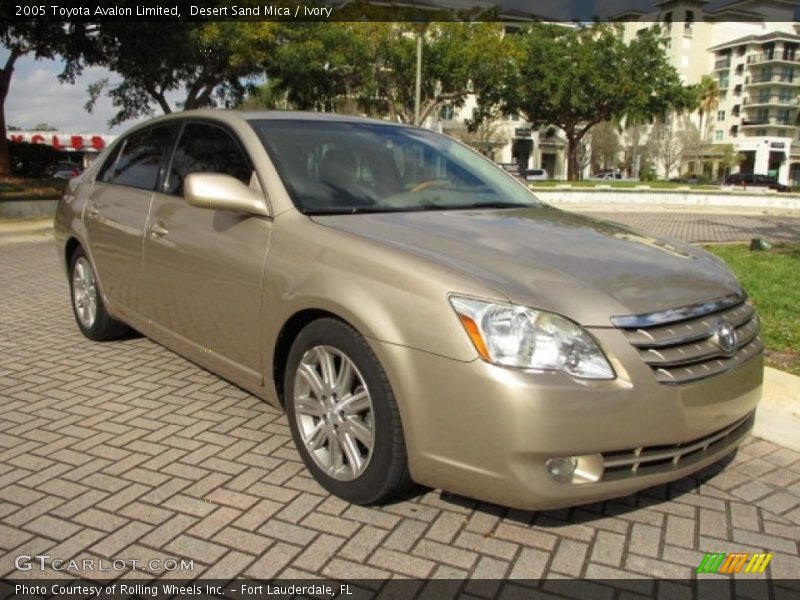 Desert Sand Mica / Ivory 2005 Toyota Avalon Limited