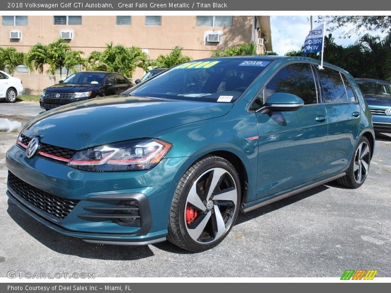 Front 3/4 View of 2018 Golf GTI Autobahn