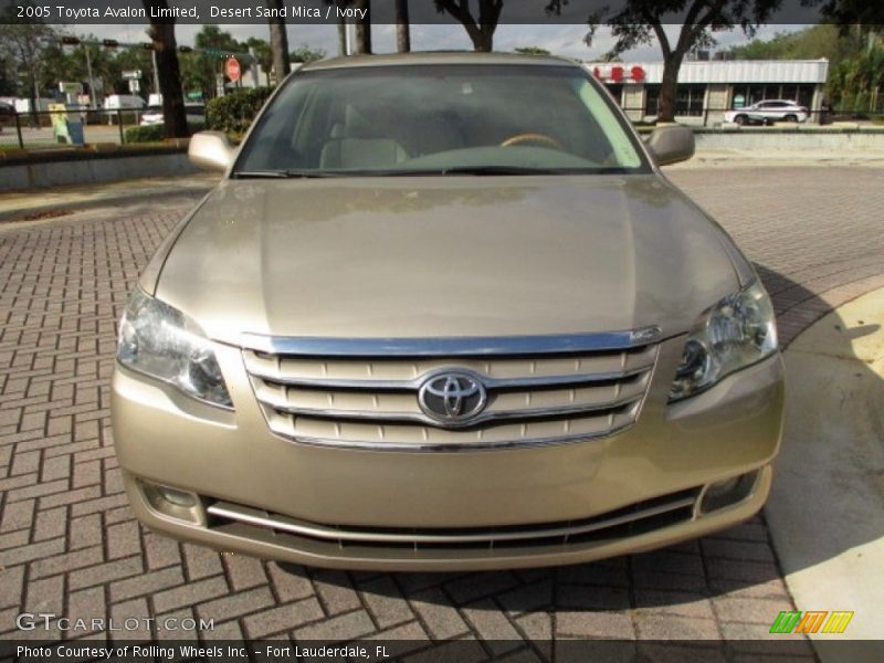 Desert Sand Mica / Ivory 2005 Toyota Avalon Limited