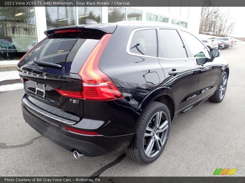 Onyx Black Metallic / Charcoal 2021 Volvo XC60 T5 AWD Momentum