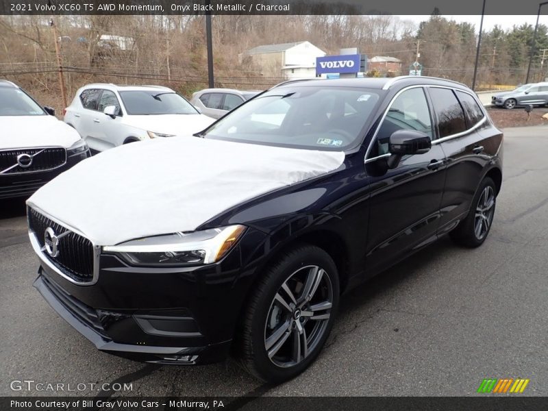 Onyx Black Metallic / Charcoal 2021 Volvo XC60 T5 AWD Momentum